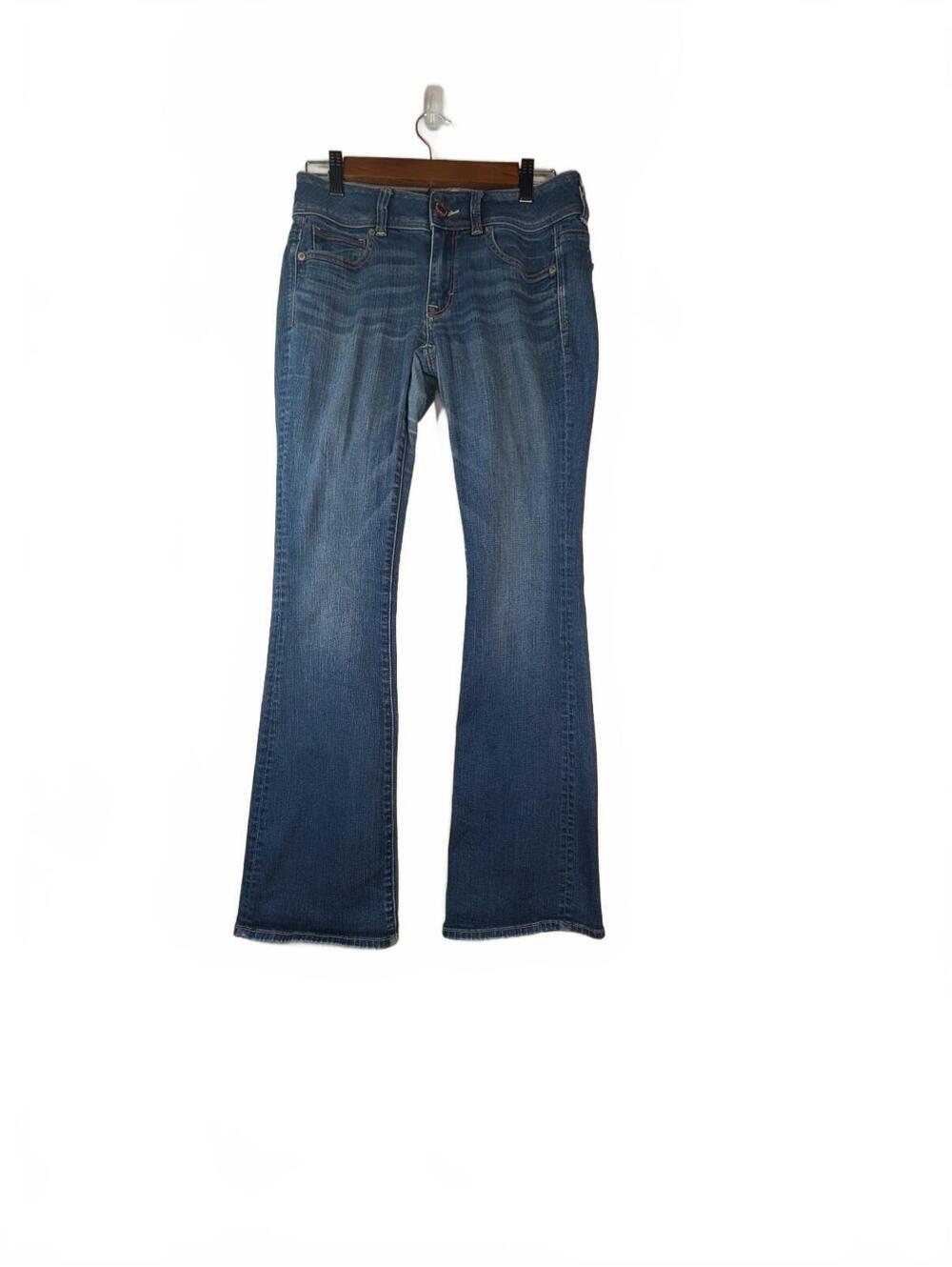 American Eagle‎ Women's Kick Bootcut Jeans Size 4 Regular Medium Indigo Wash